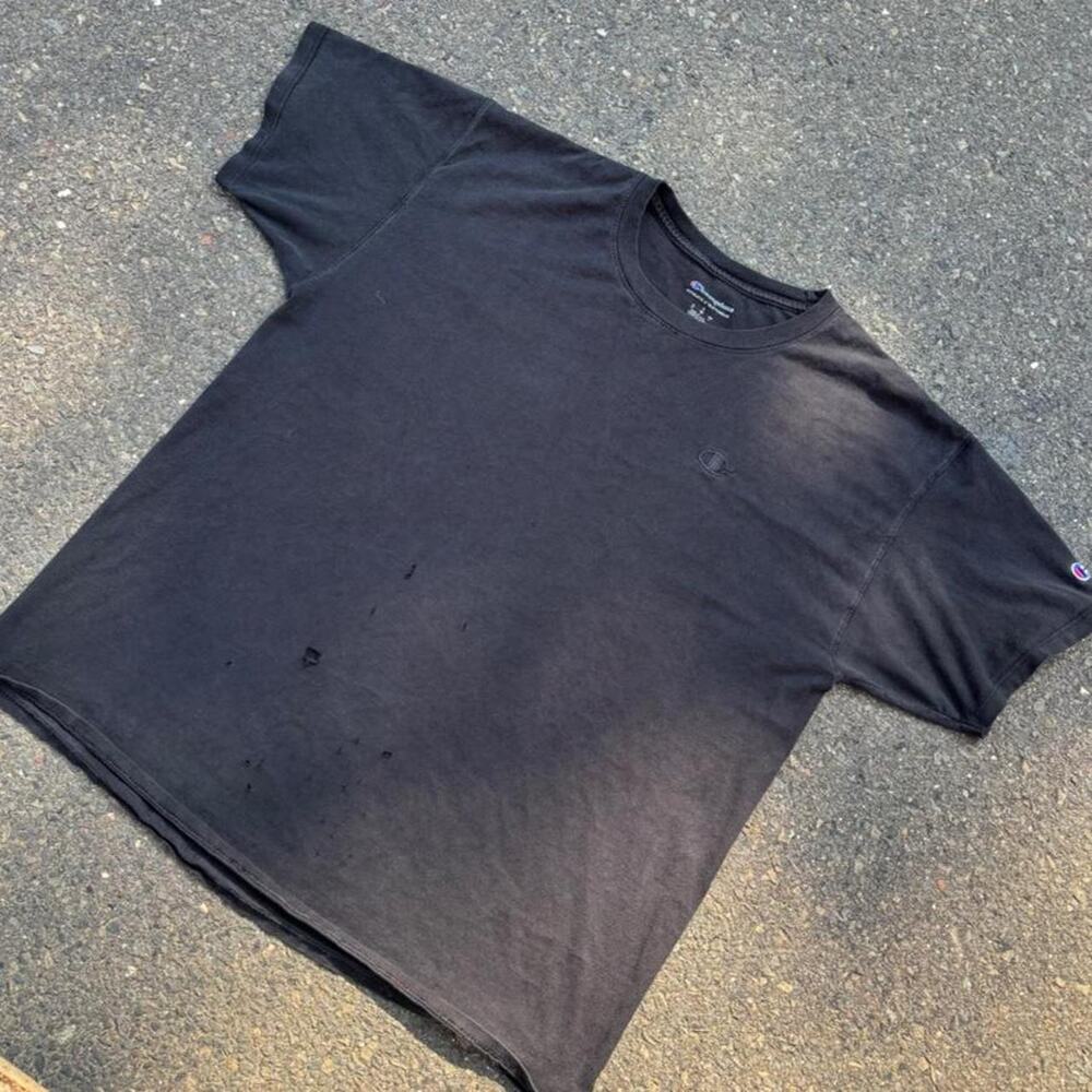 Champion black t shirt size l
